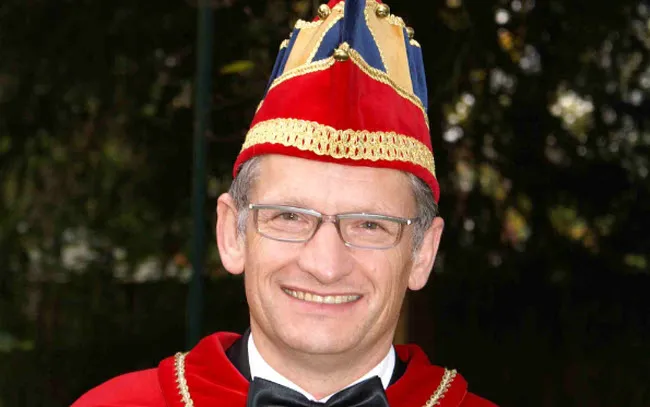 o8ubbm4wm00s0tukzioq4yr0y willemvanhoof2