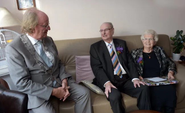 ratrvexhu0r4p629a79pv6lsv diamant20