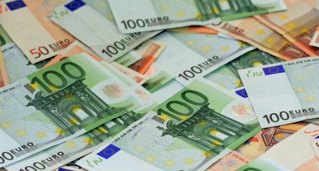 uchrrn06nvkwcs2yo9dv80hf4 geld