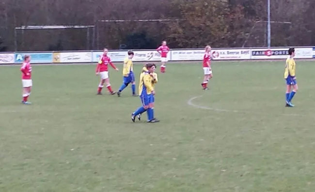 z2z9nkqbzp82m3oxrg4gixflk vvdongendames912