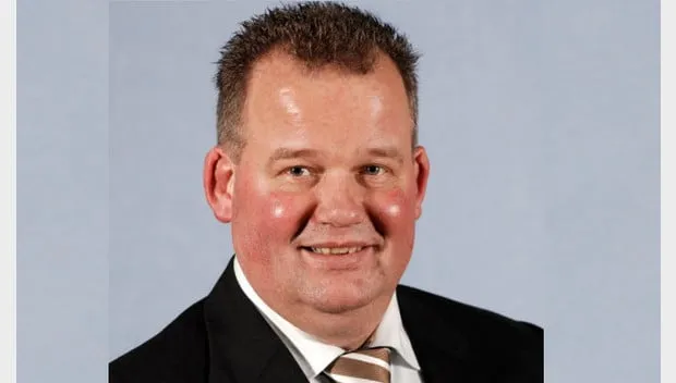 zdpxf04cxe18fc2qykndr7klv martin 2