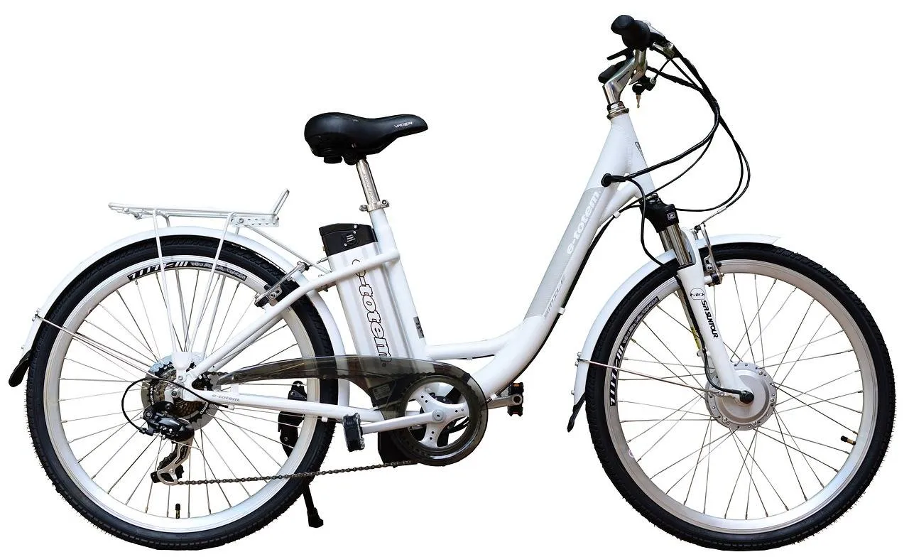 electric bikes 1531263 1280