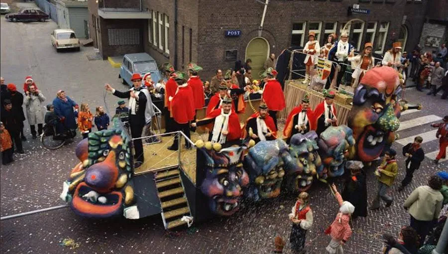 carnavalsoptochttoen