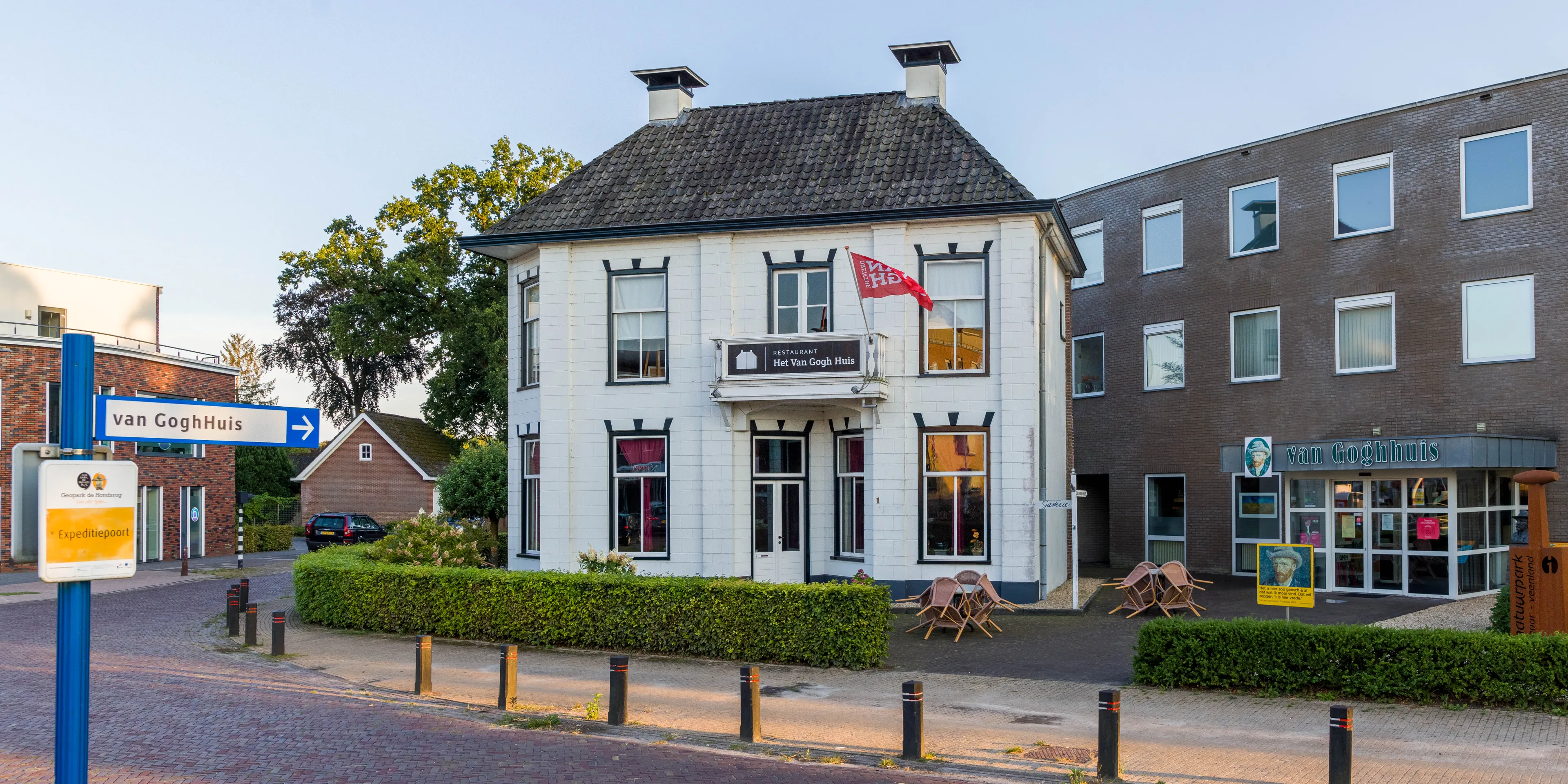 1-ontwerp-merchandise-voor-van-gogh-drenthe