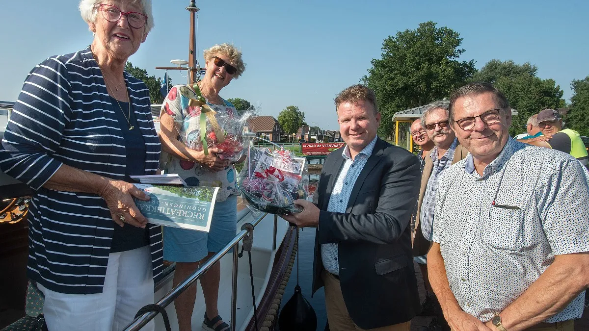 210906-1500e-boot-op-de-veenvaart