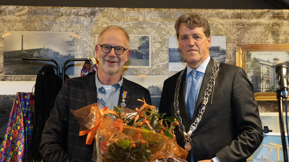 221121-uitreiking-lintje-rikus-haasken