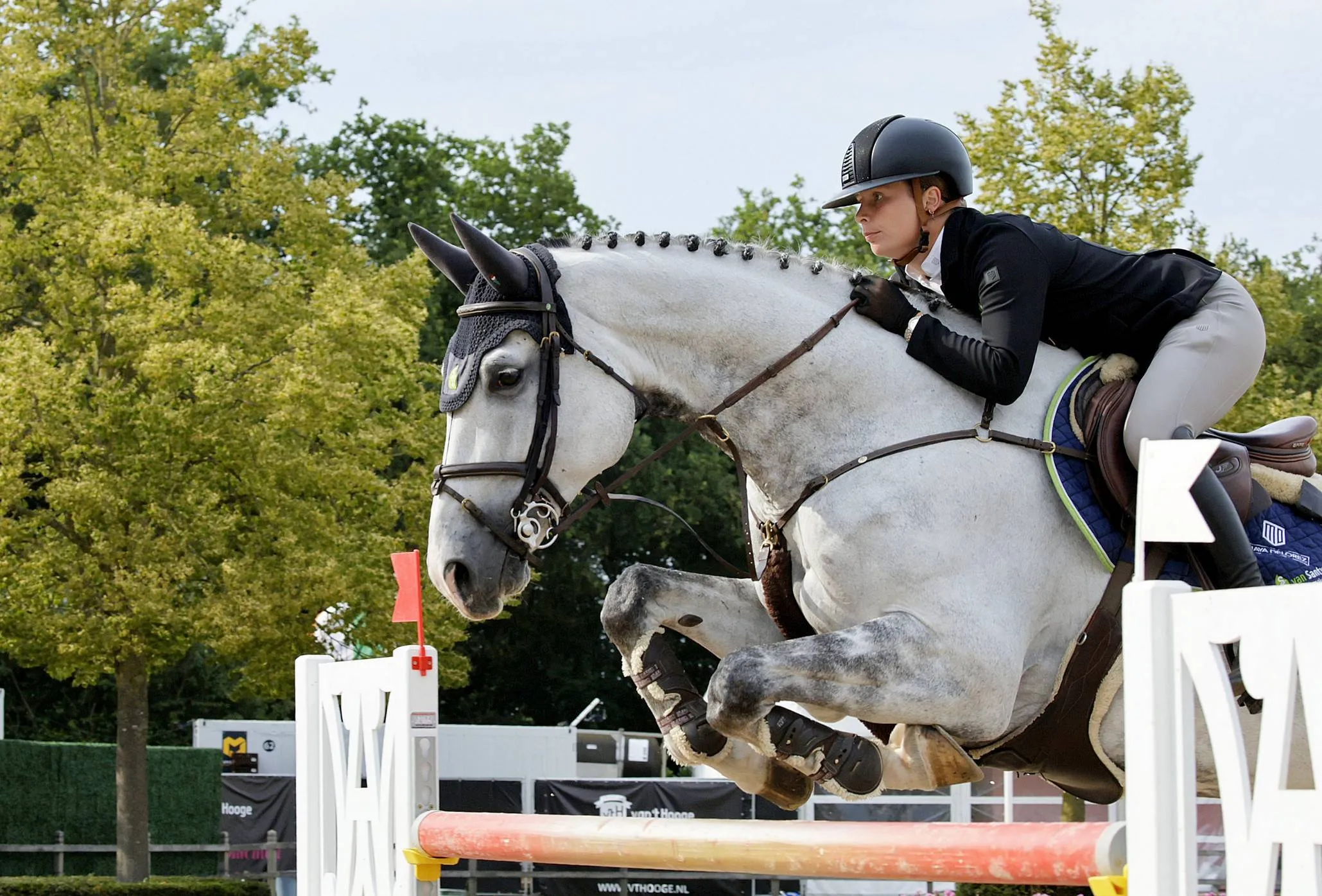 CH3 Mel Thijssen met Arnold 48 op weg naar winst in de Poppen Scheepswerf Prijs Foto Hans Khoe