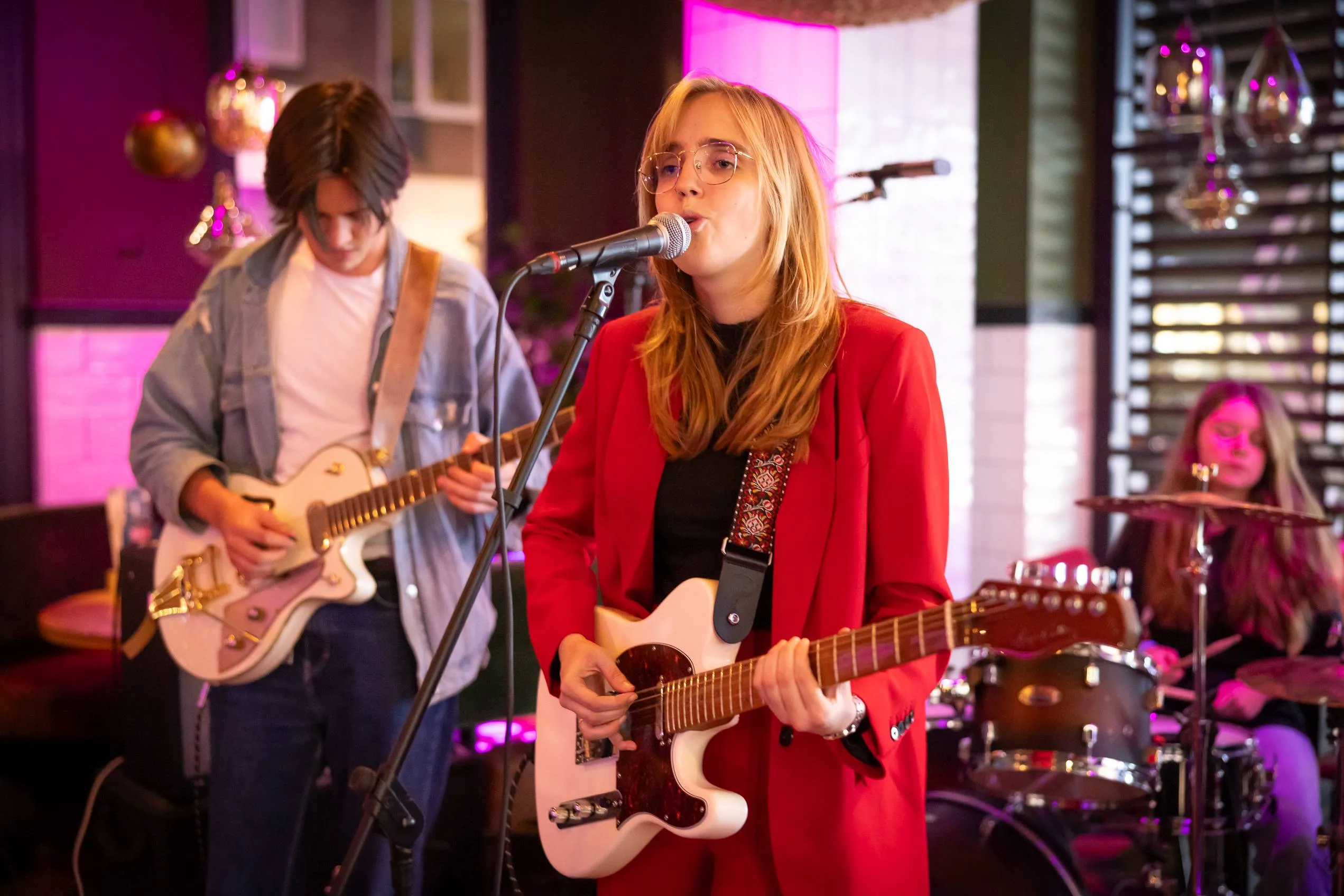 dr-ninawood-2543px-sv11644-1