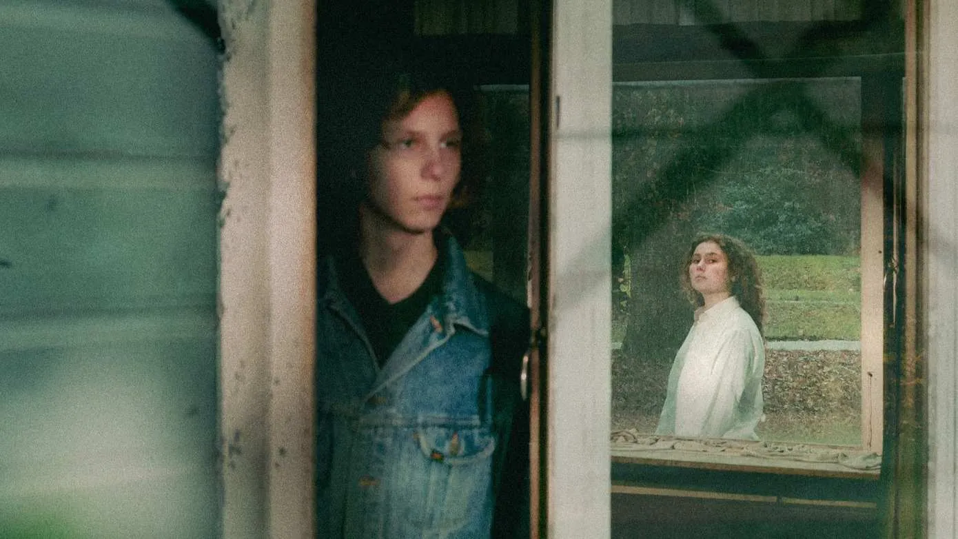 gtdi-days-theatre-of-remembrance-4x5