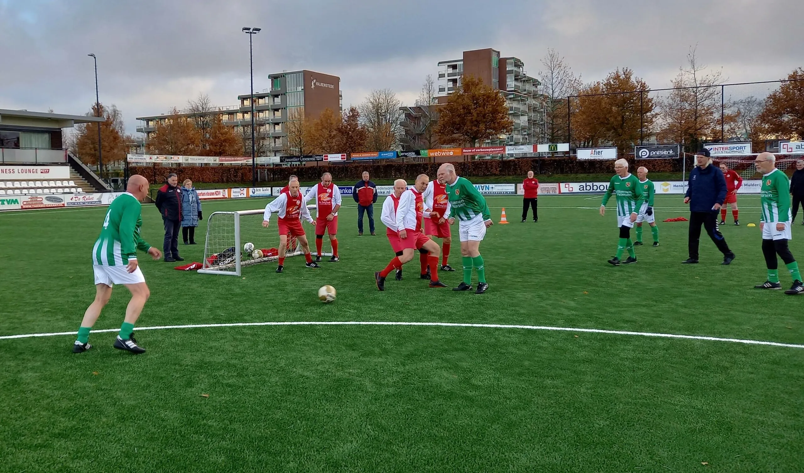 hoogeveen-walking-voetbalclipboard01-scaled