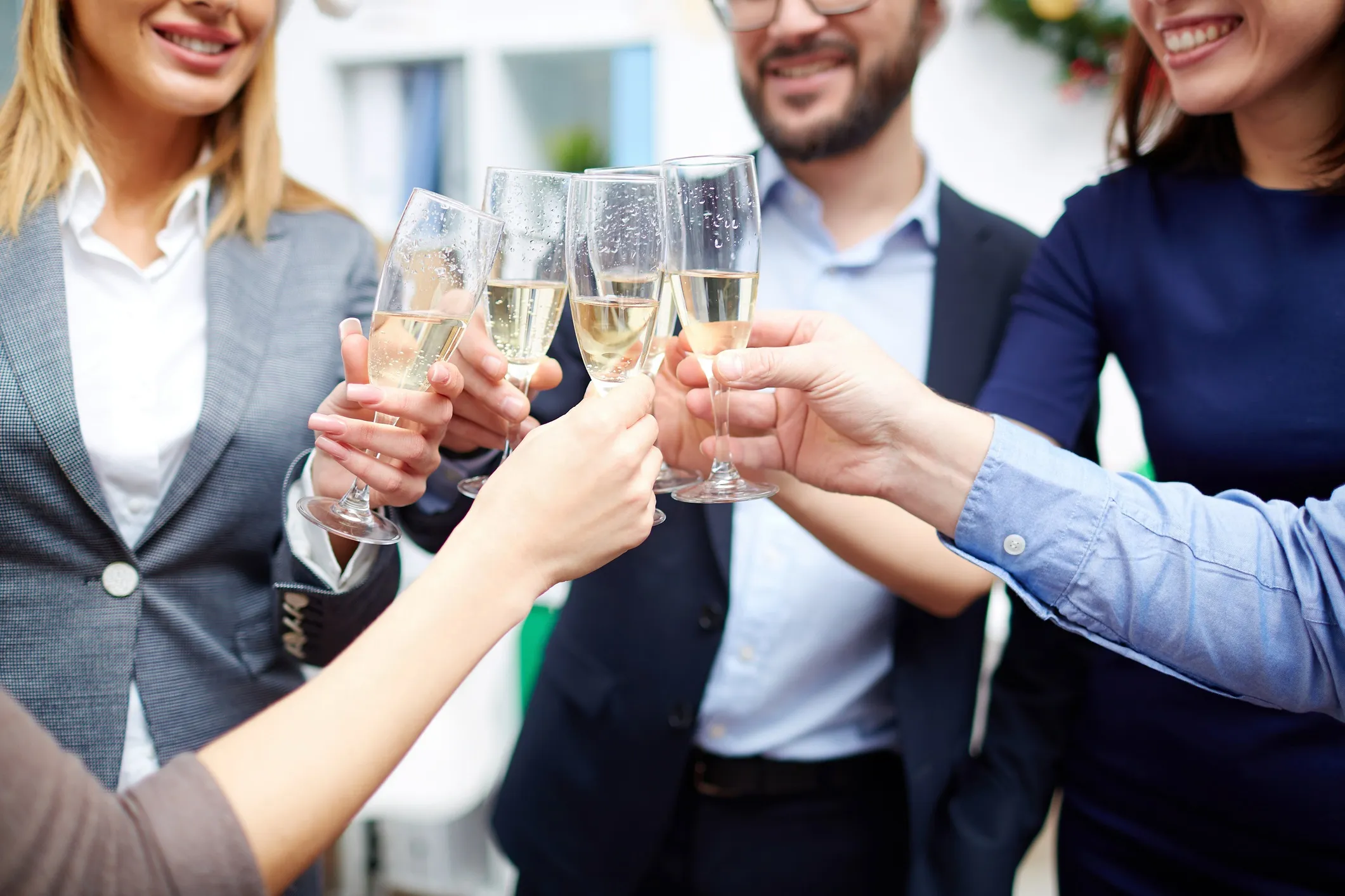 istock-champagne