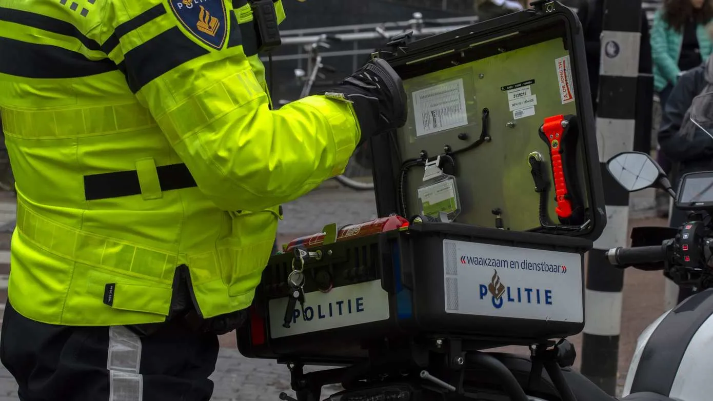 iStock-politieMotor (2)