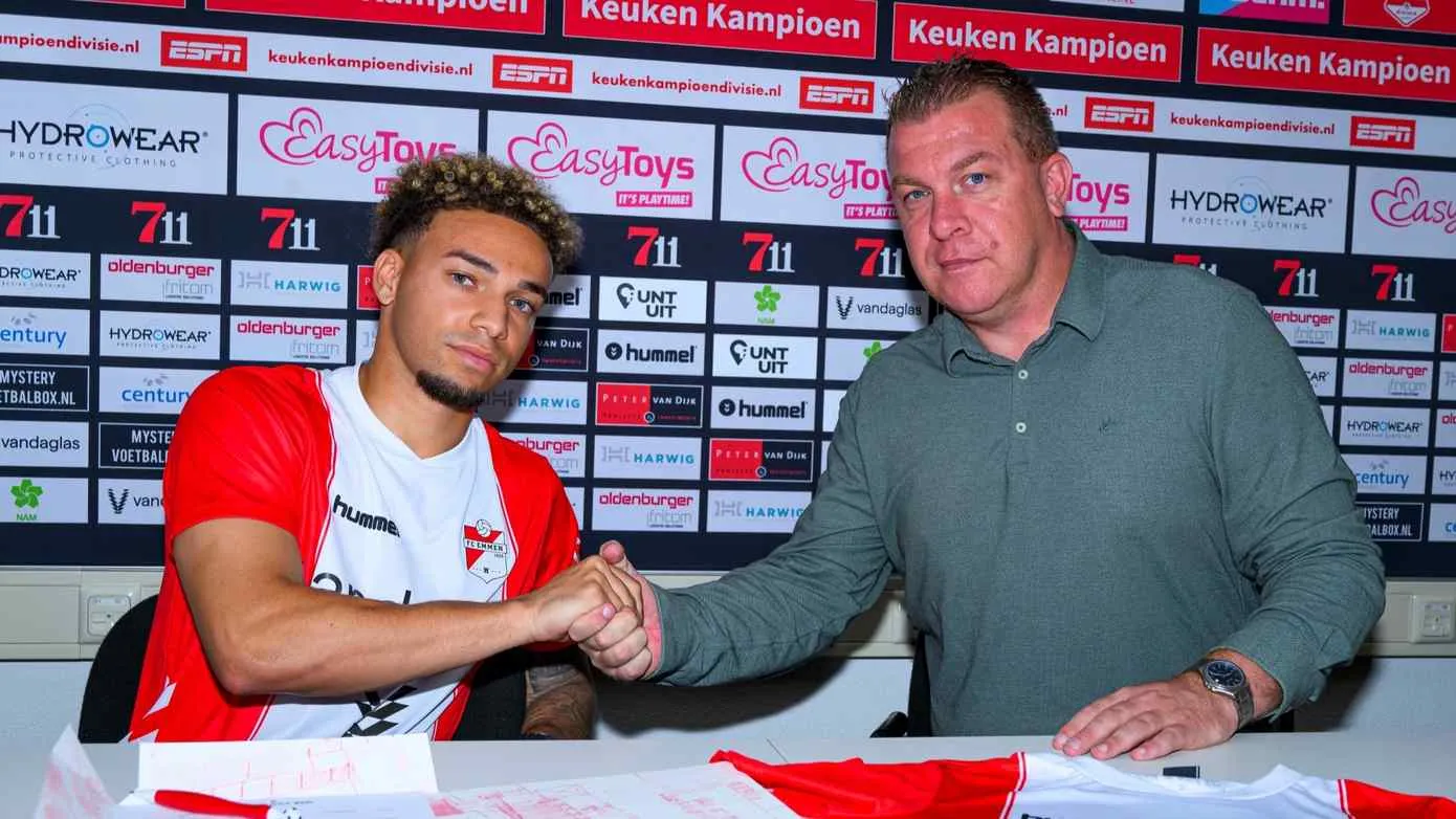 persbericht-fc-emmen-legt-buitenspeler-jalen-hawkins-vast