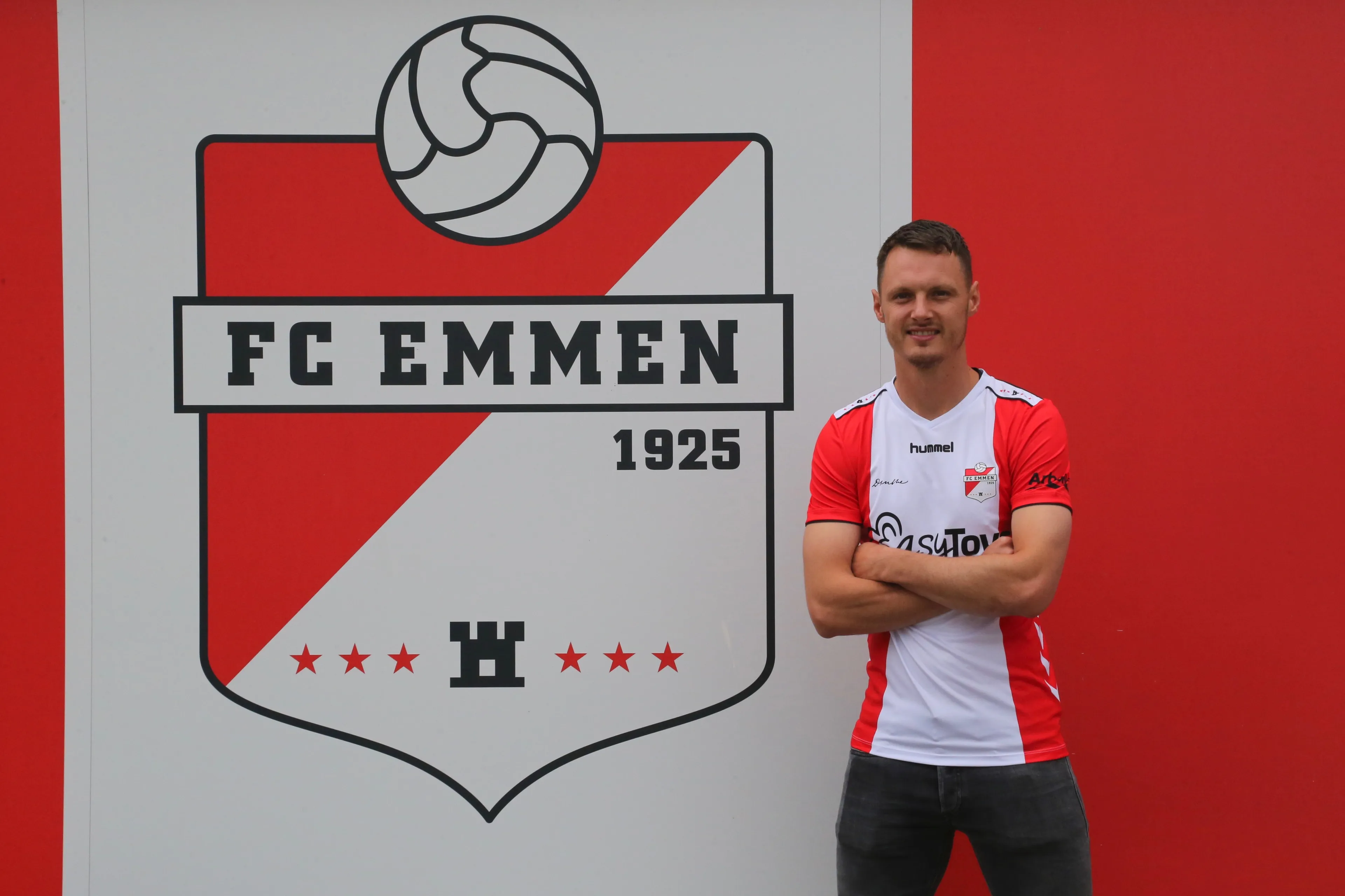 persbericht-fc-emmen-trekt-jeff-hardeveld-aan