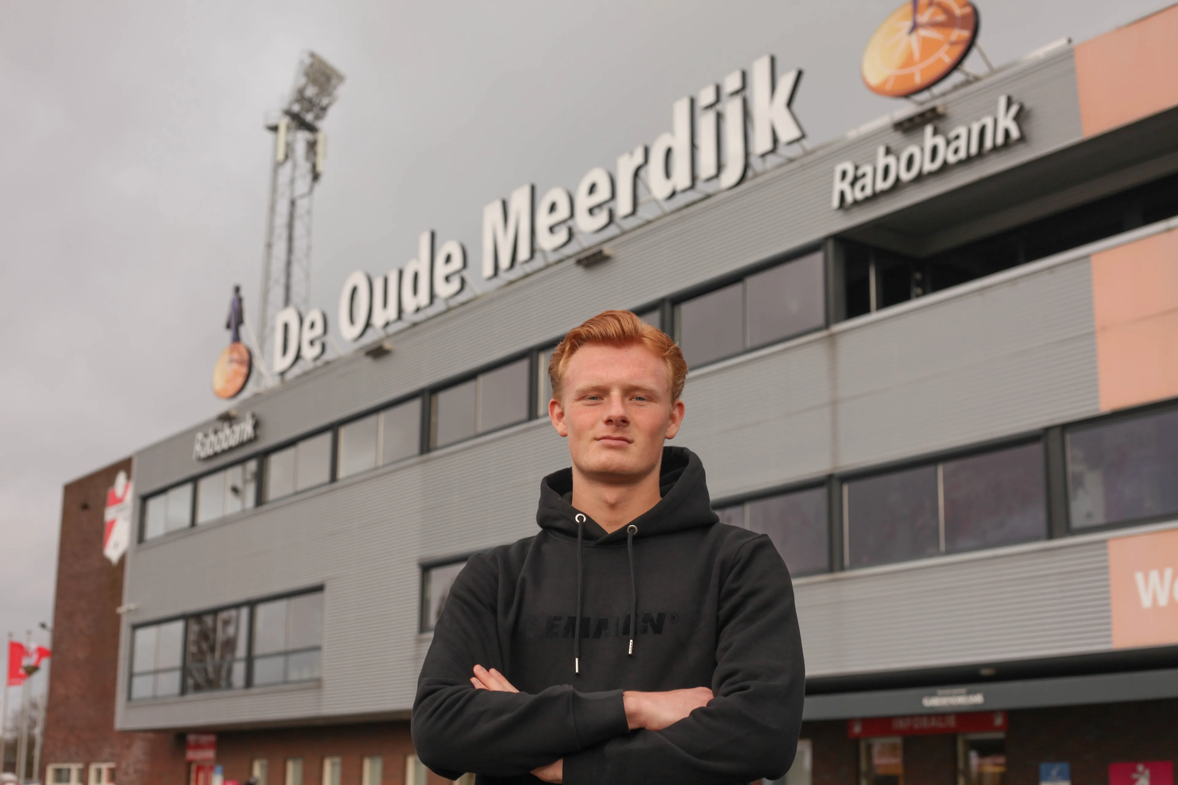 persbericht-julius-dirksen-tekent-bij-fc-emmen