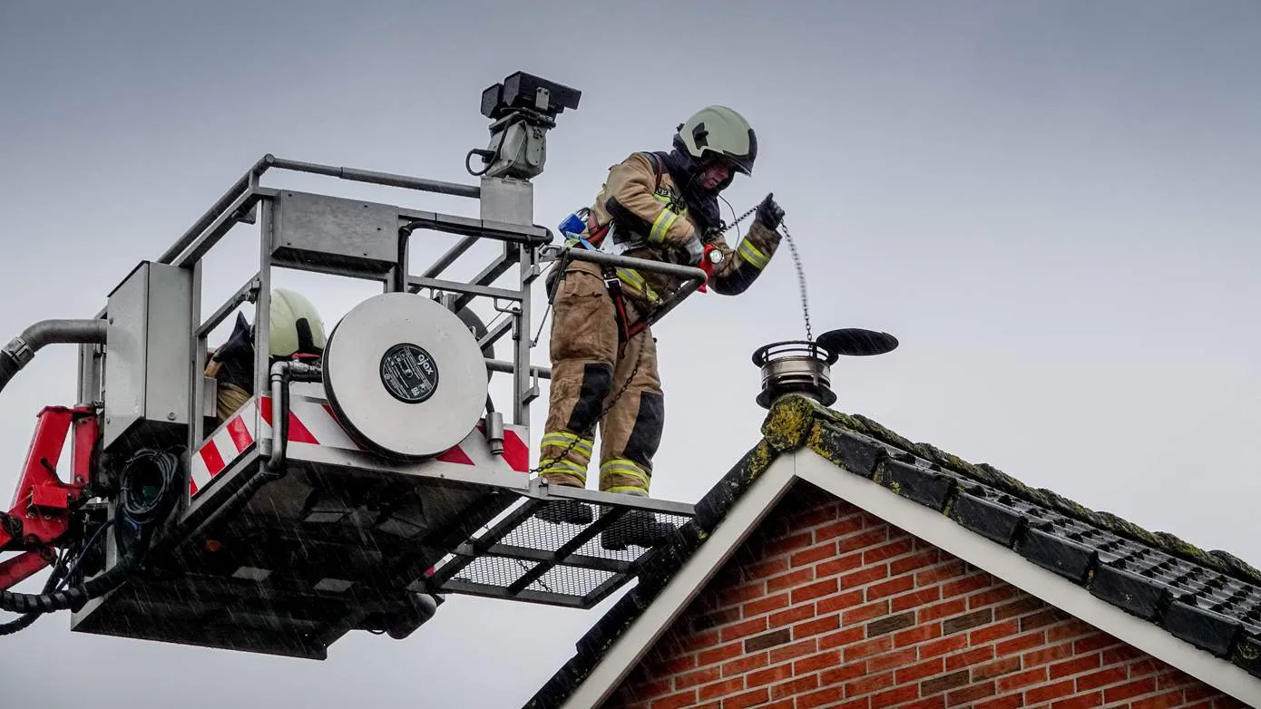 schoorsteenbrand-beilen-vegen-2