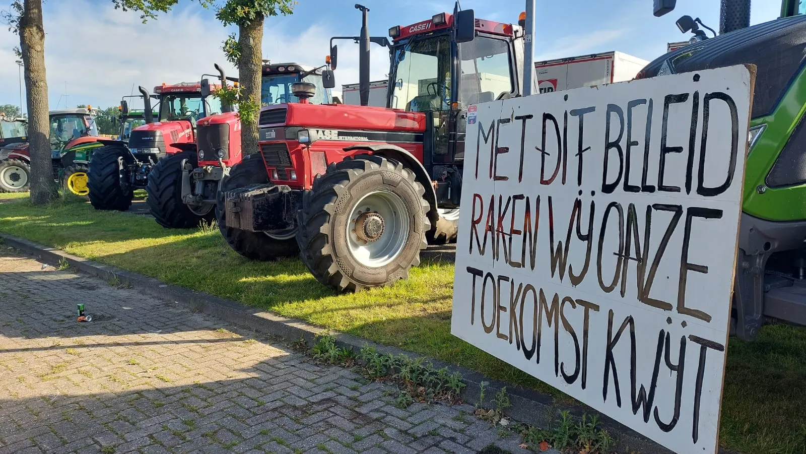 trekker-boeren-protest-whatsapp-image-2022-07-04-at-84152-am