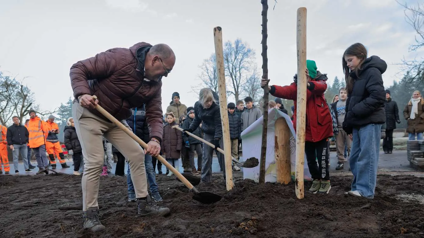 251126 Guido Hansman - Boomplantdag Wolfsbergen - 2060-HR