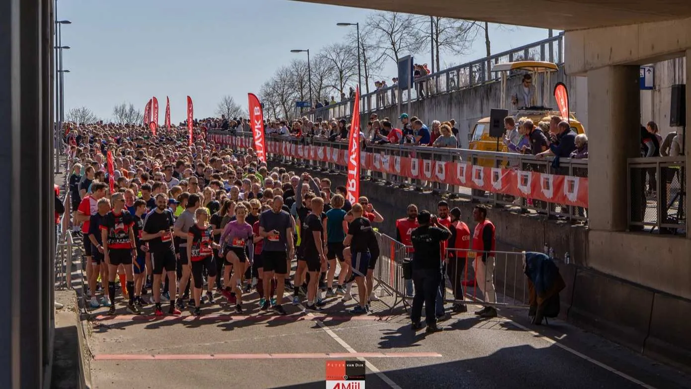 4 Mijl van Emmen 2025 - klaar voor de start
