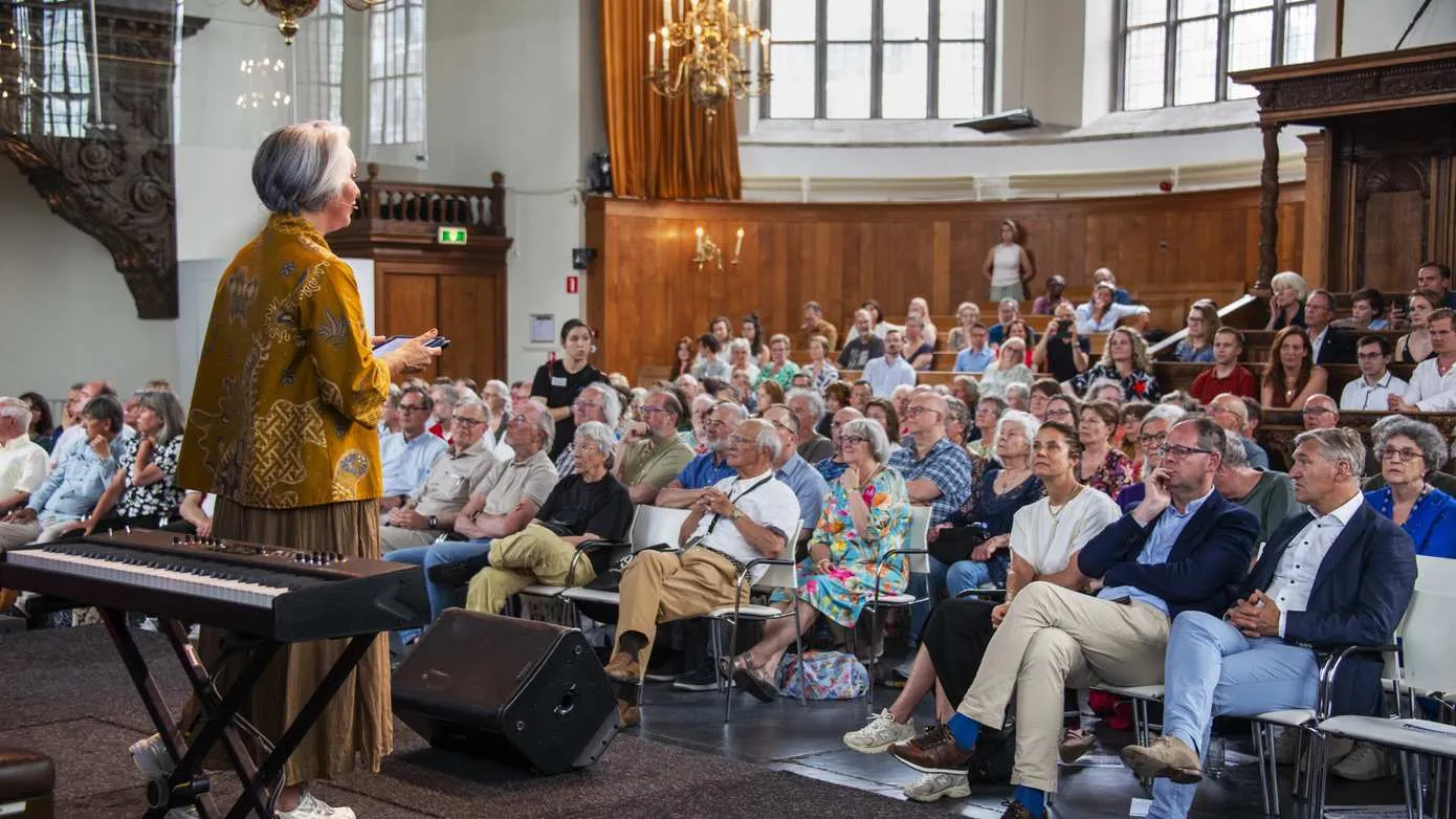 Famillement 2025 - Holland Park Media