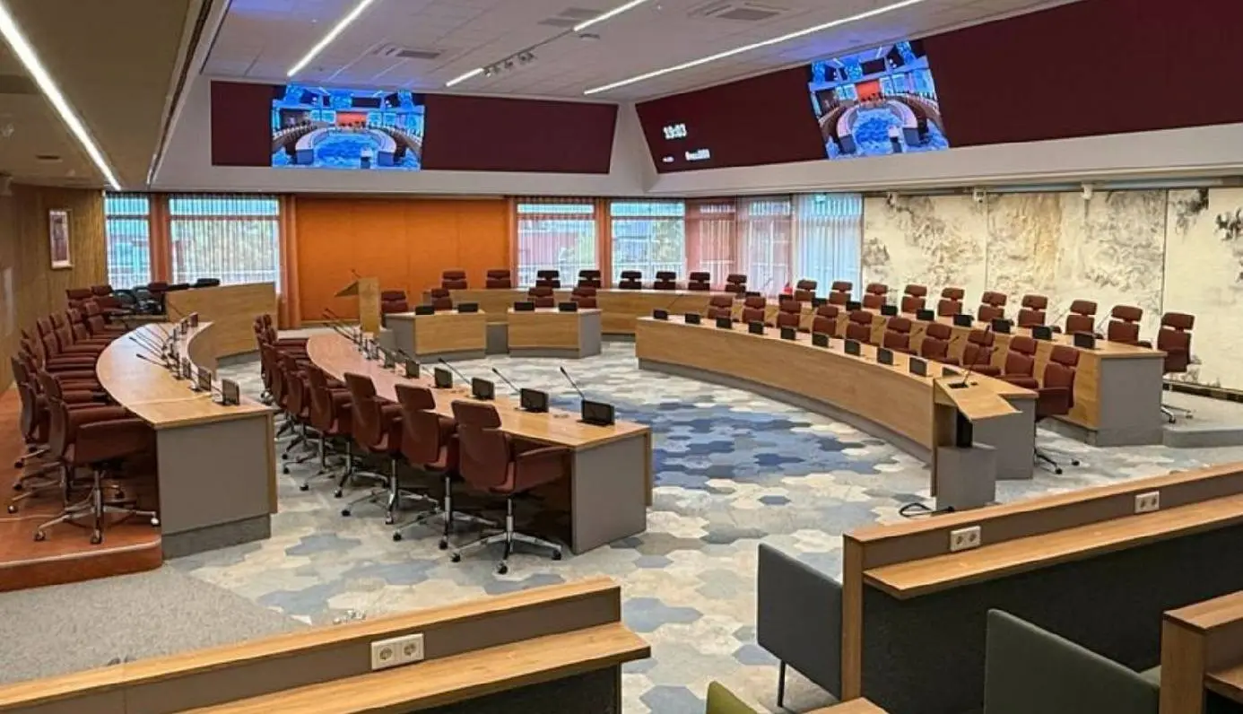 2026-10-27 raadszaal Emmen