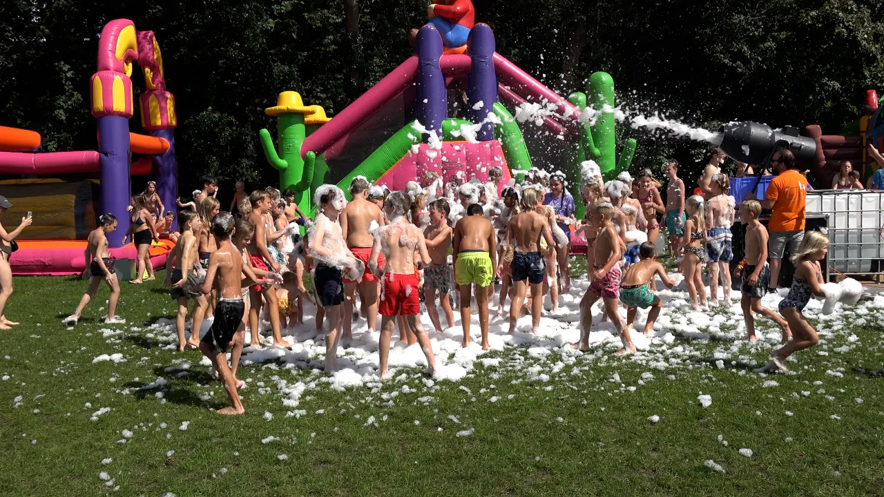 1 courtjes summer games