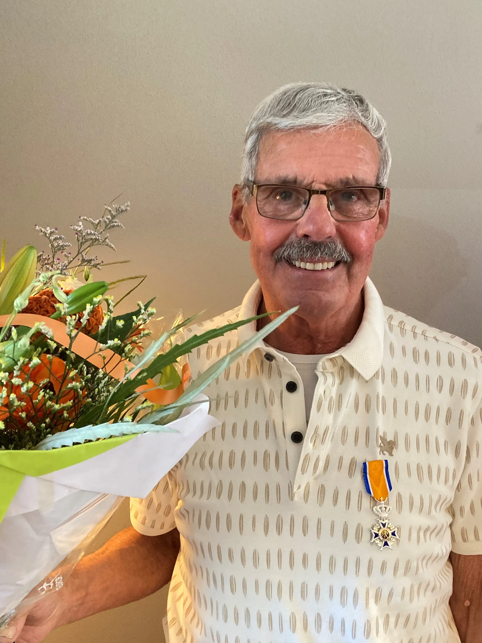 in 2022 ontving de heer bert ligtvoet uit made een lintje