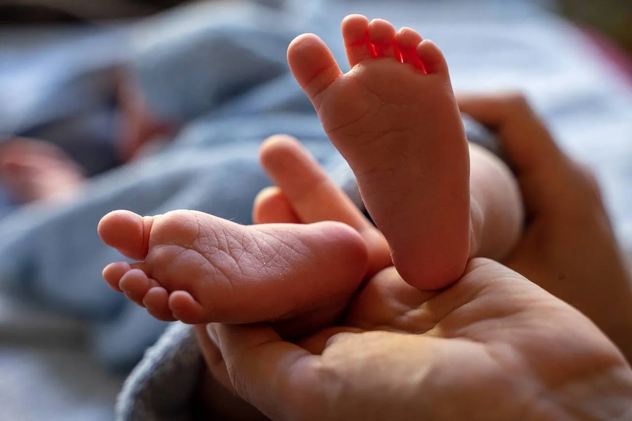 baby voeten thorsten frenzel via pixabay