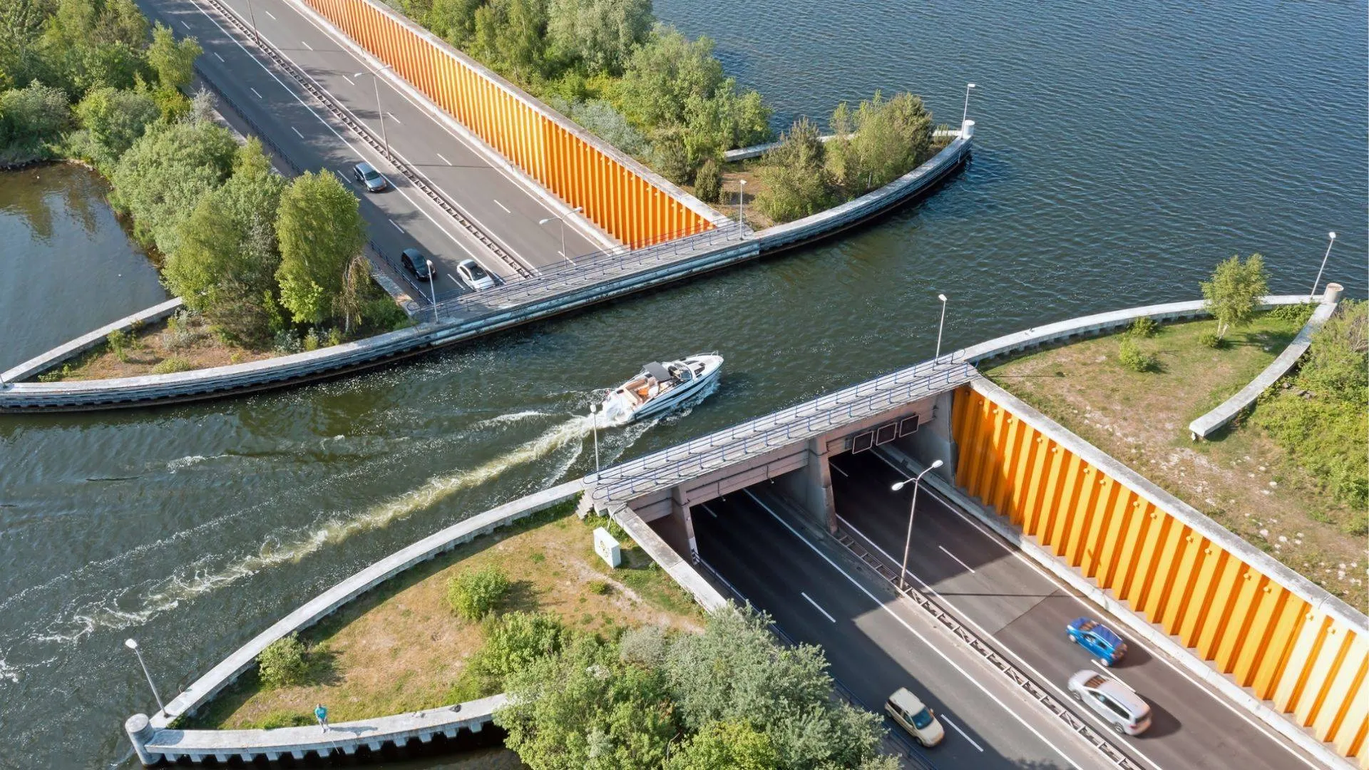 wegwerkzaamheden aquaduct prov flevoland
