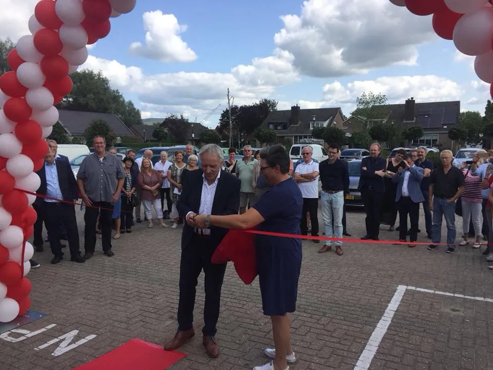 40562518 2190973181226502 2325859794491015168 n