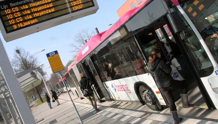 800px dris heyendaalshuttle e1431031154507 715x408