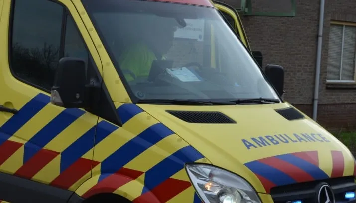 ambulance 08116 715x408