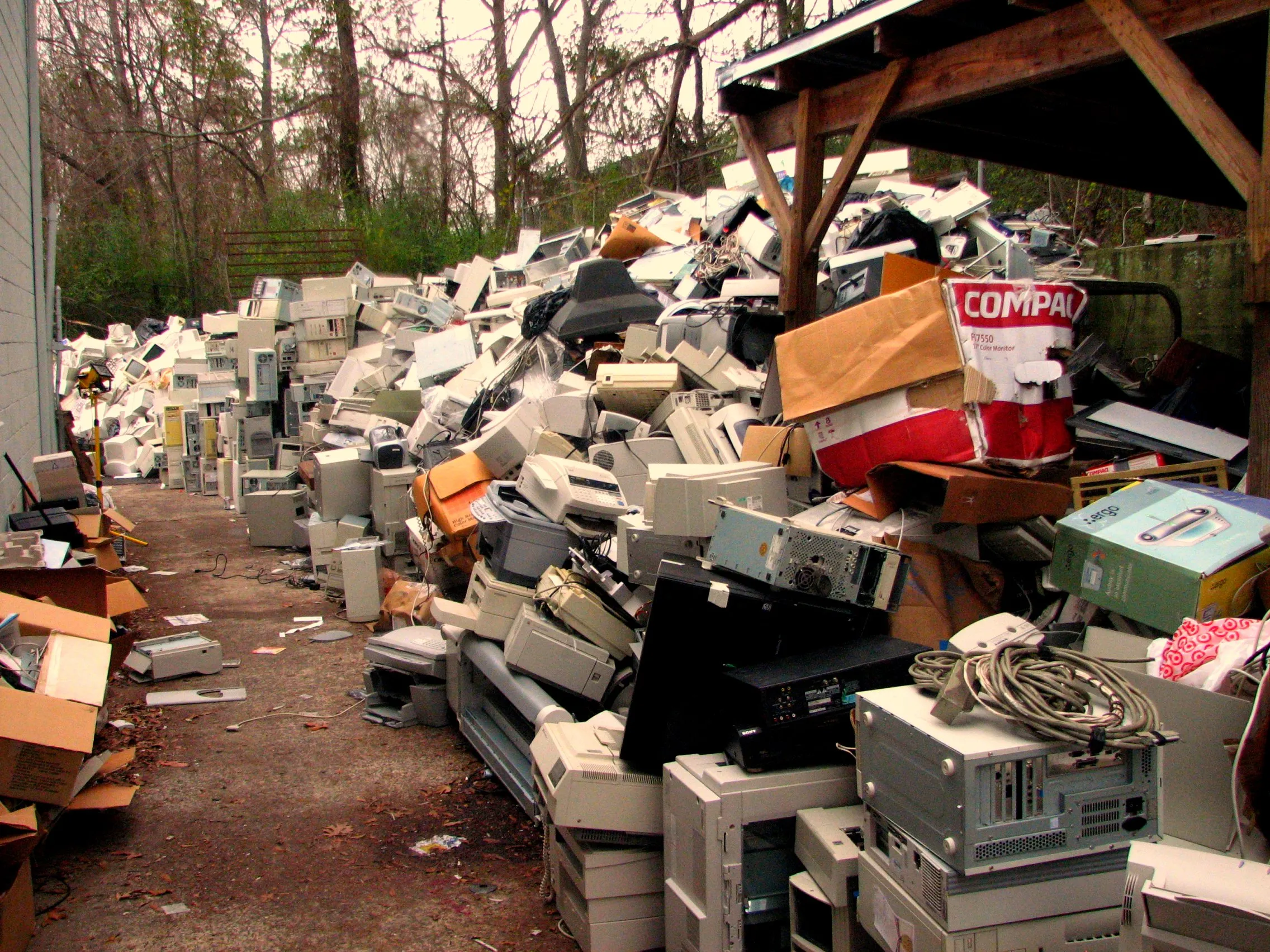 electronic waste cc by 20 curtis palmer