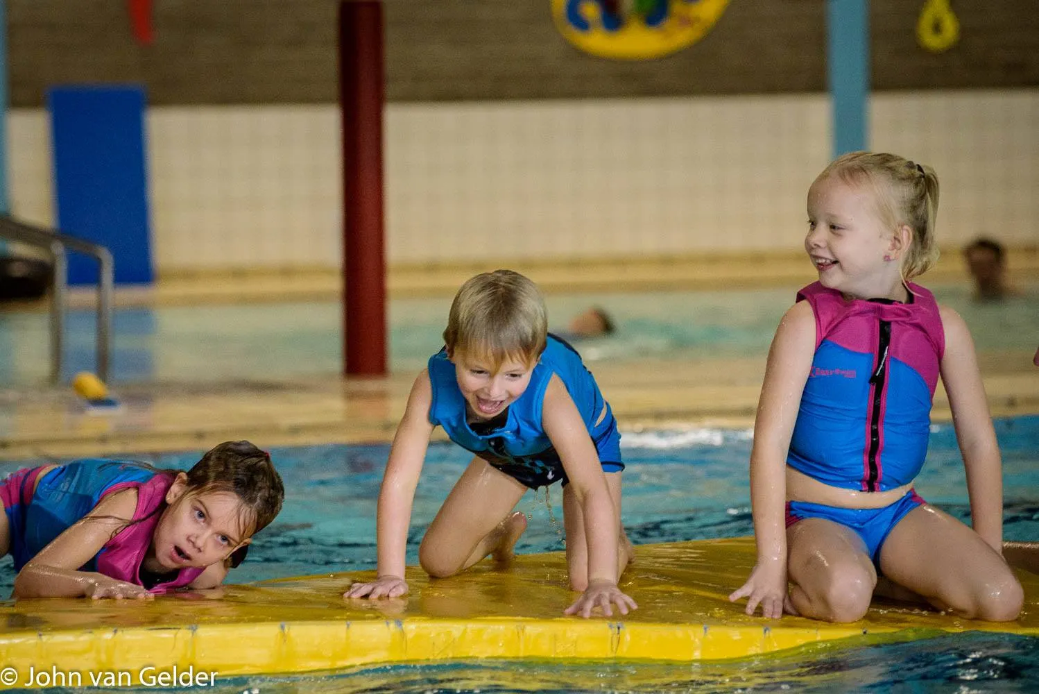 gezinsavond zwembad de gelenberg te druten