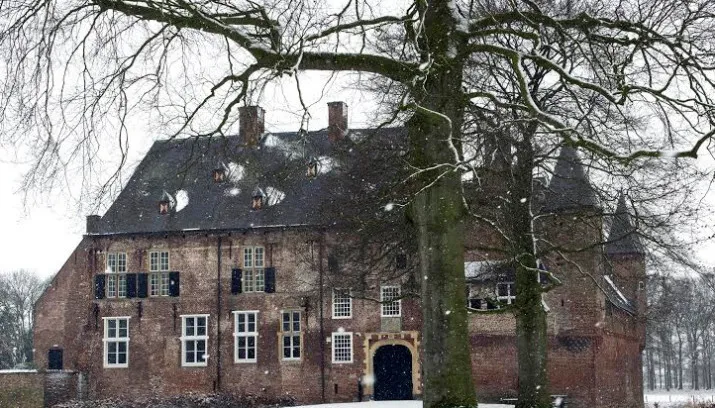 kasteel hernen foto door ton rothengatter 715x408