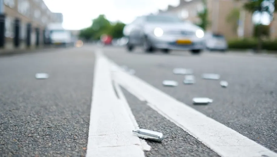 lachgasimpullen sebastiaan ter burg cc by 20 915x518