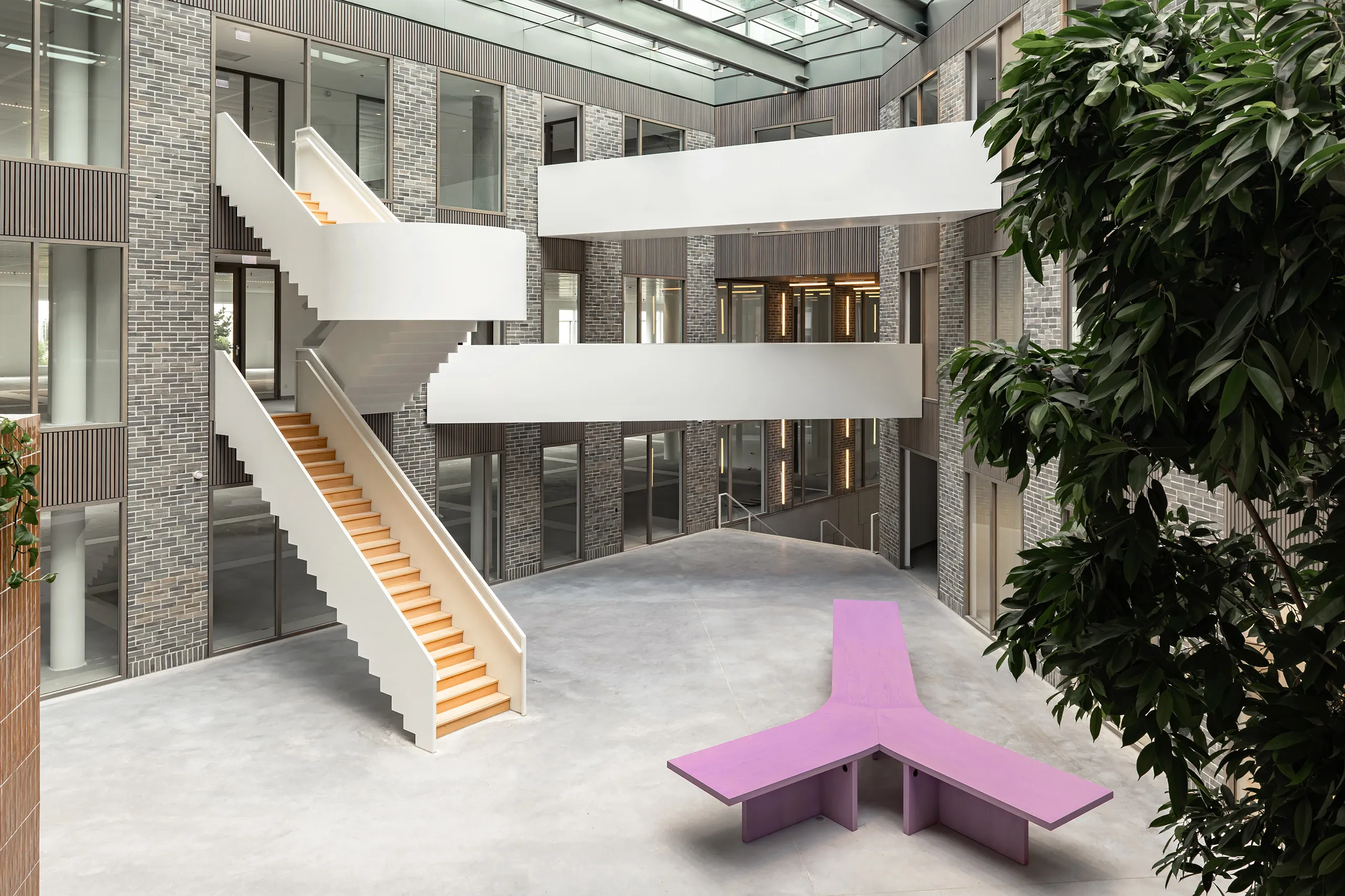 ericsson 5tracks breda 20240913 jaarboek 006