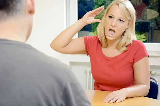 leugens en halve waarheden regeren de on