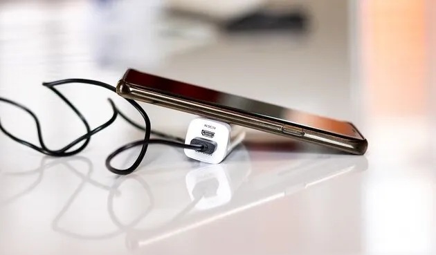 smartphone opladen
