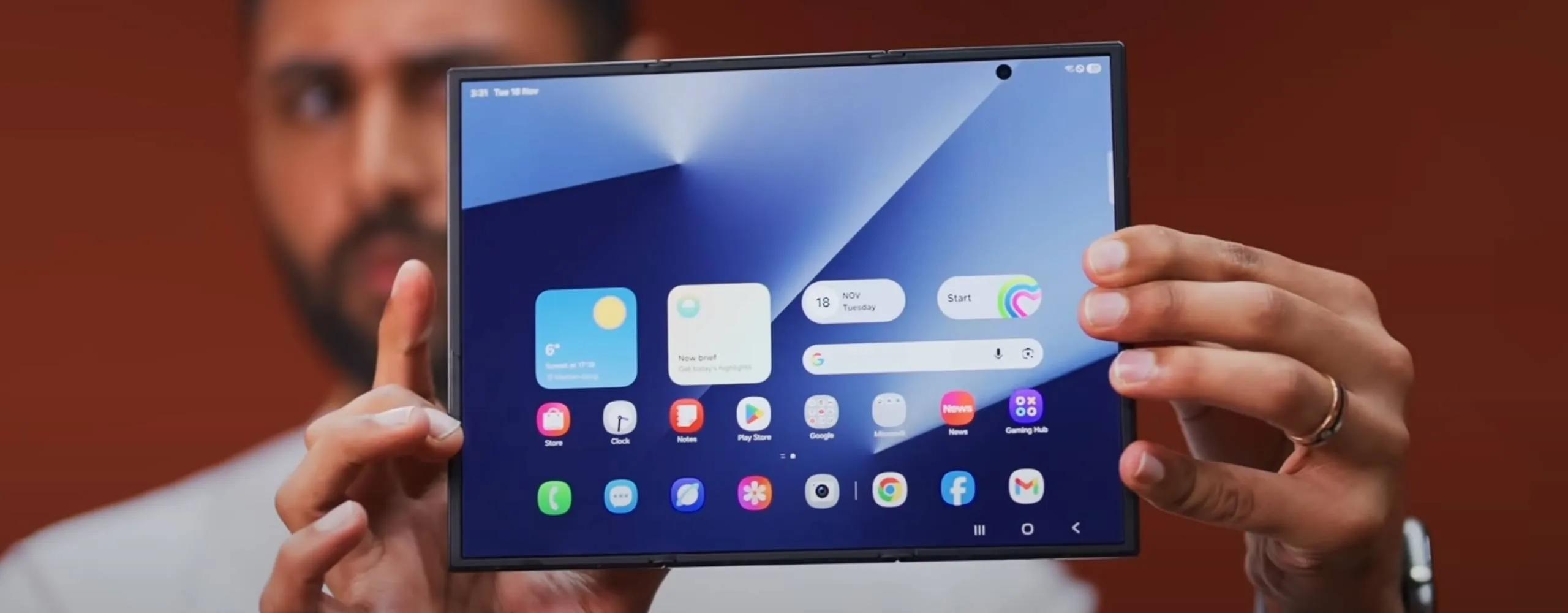 Galaxy Z Trifold mrwhosetheboss