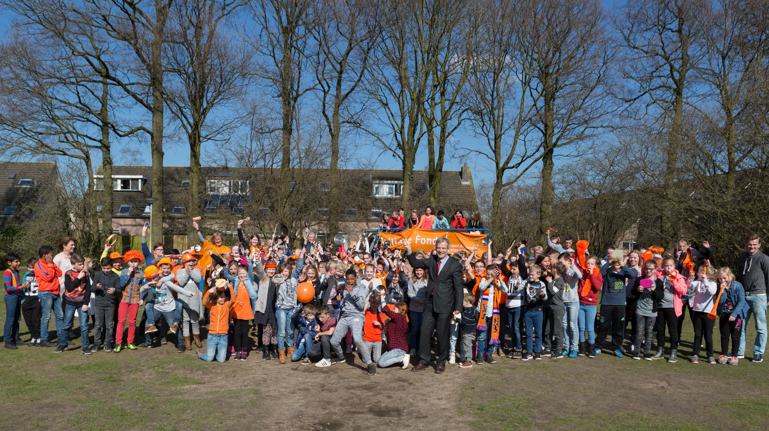 wethouder weijland trekt aan de bel
