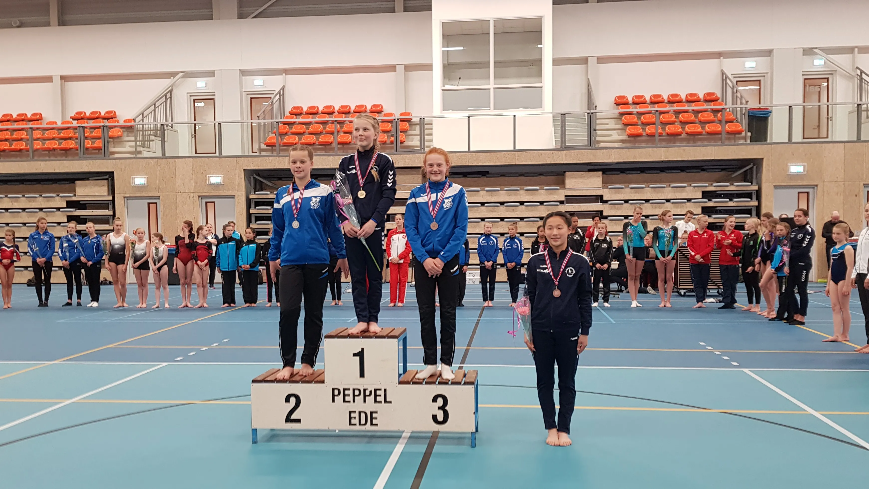 11 05 iris van den bos en amber koudijs