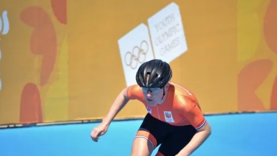 1b46fa02 a299 4ca2 8c7f 195b82a2db21