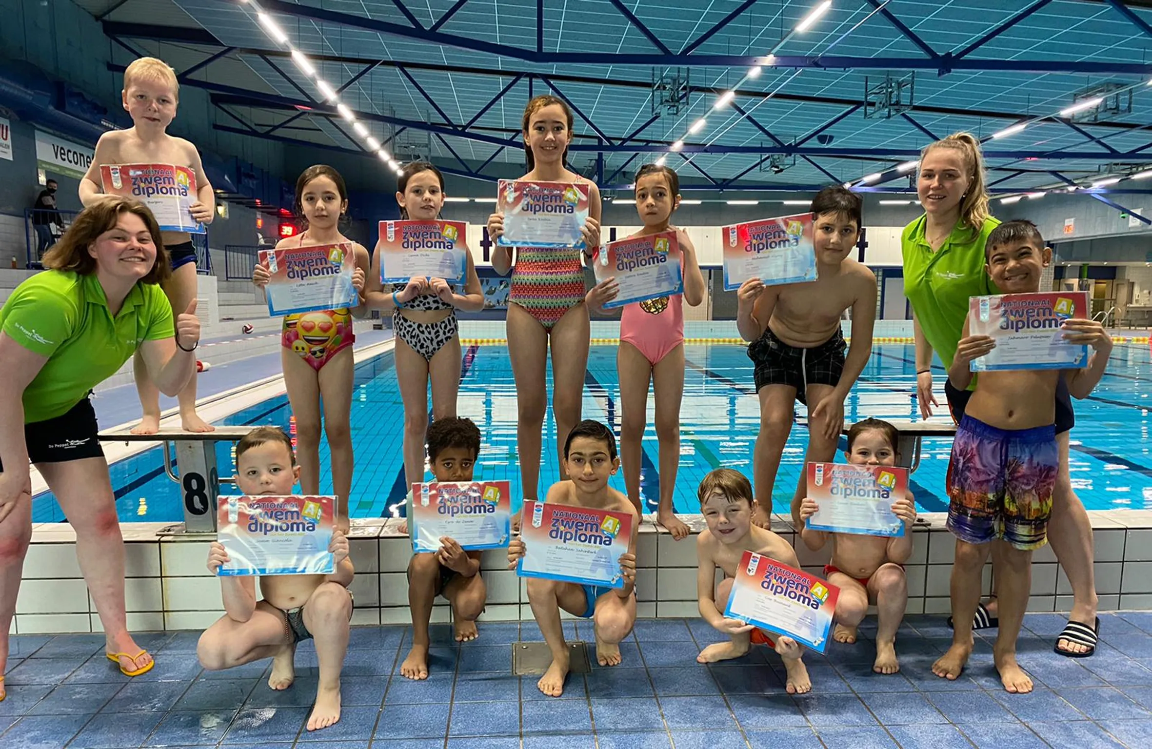 210410pb trotsopzwemdiplomanalangelockdown