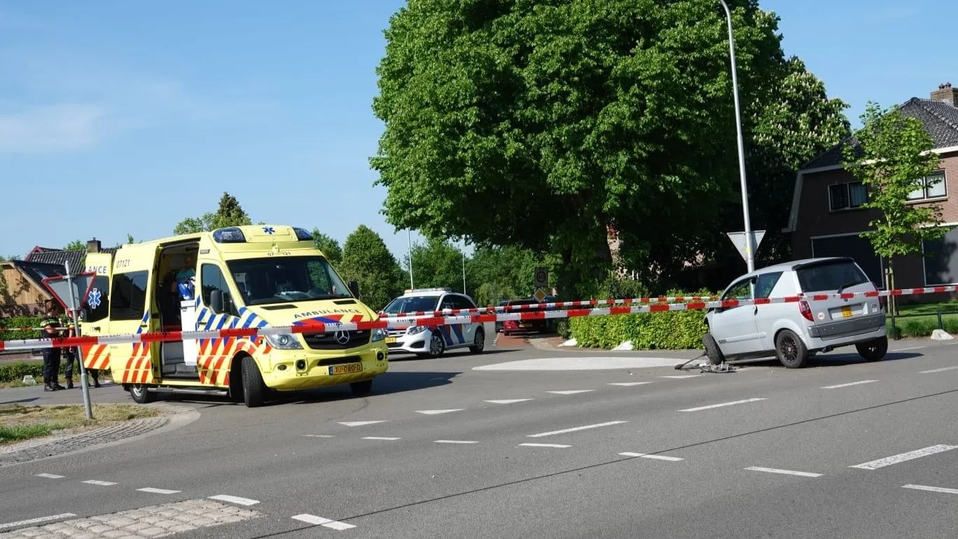 aanrijding wekerom