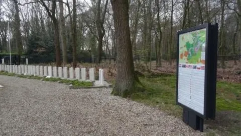 bord oorloggraven