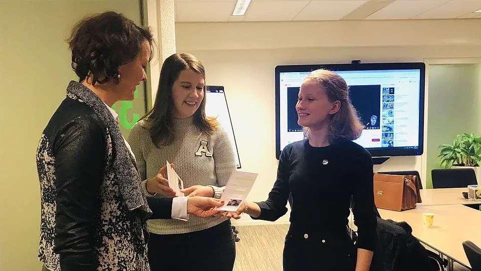 csm pb019 jongeren schulden start campagne e1f641f066