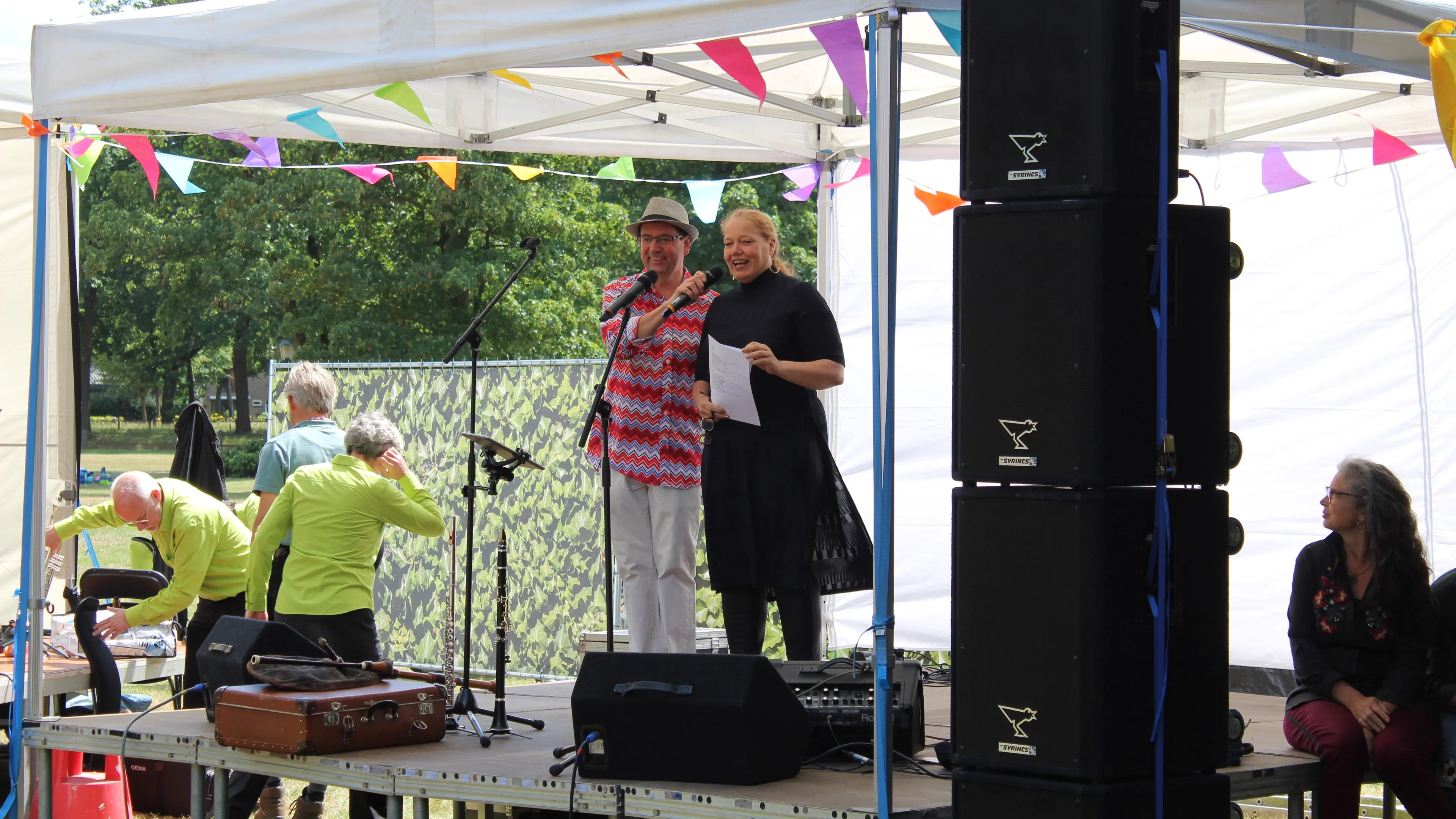 dante in het park foto chris ouboter