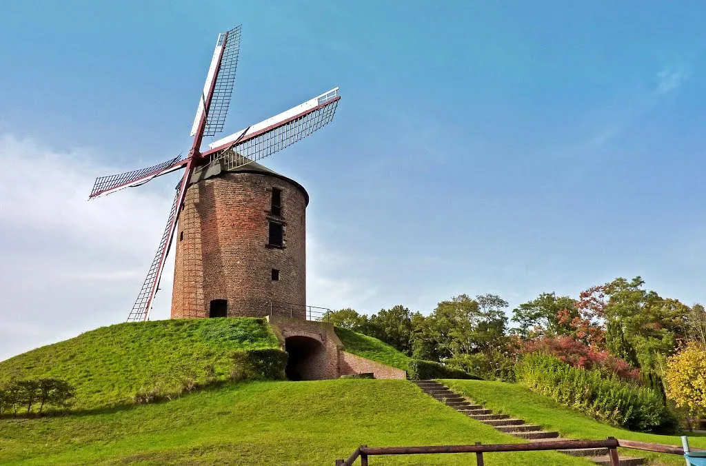 de torenmolen van zeddam is de oudste nog bestaande molen in nederland