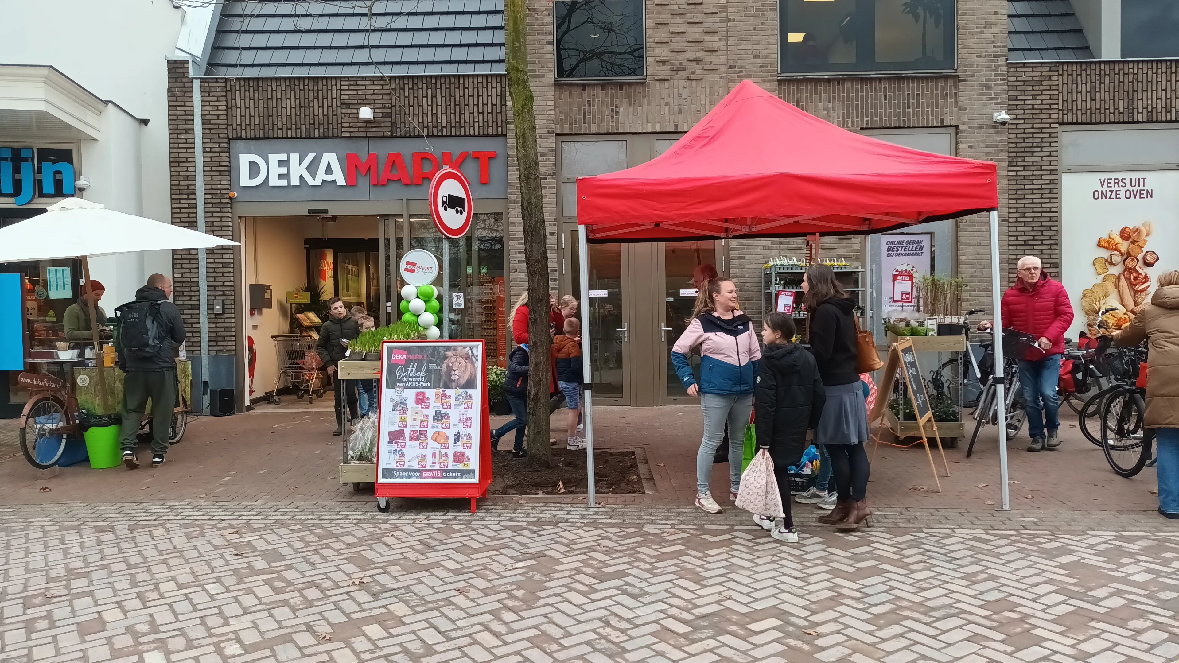 deka markt lunteren